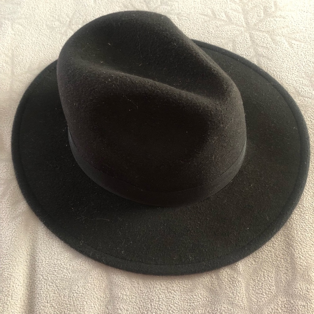 Cato Black Felt Fedora Hat with Band